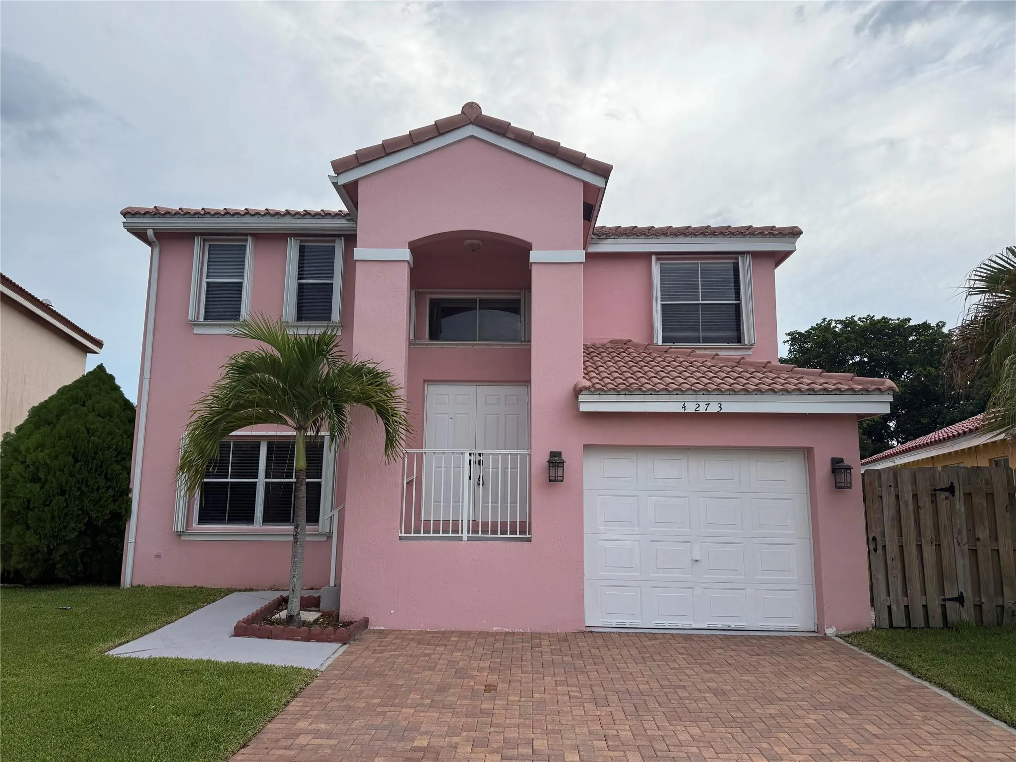 4273 SW 84 Terrace