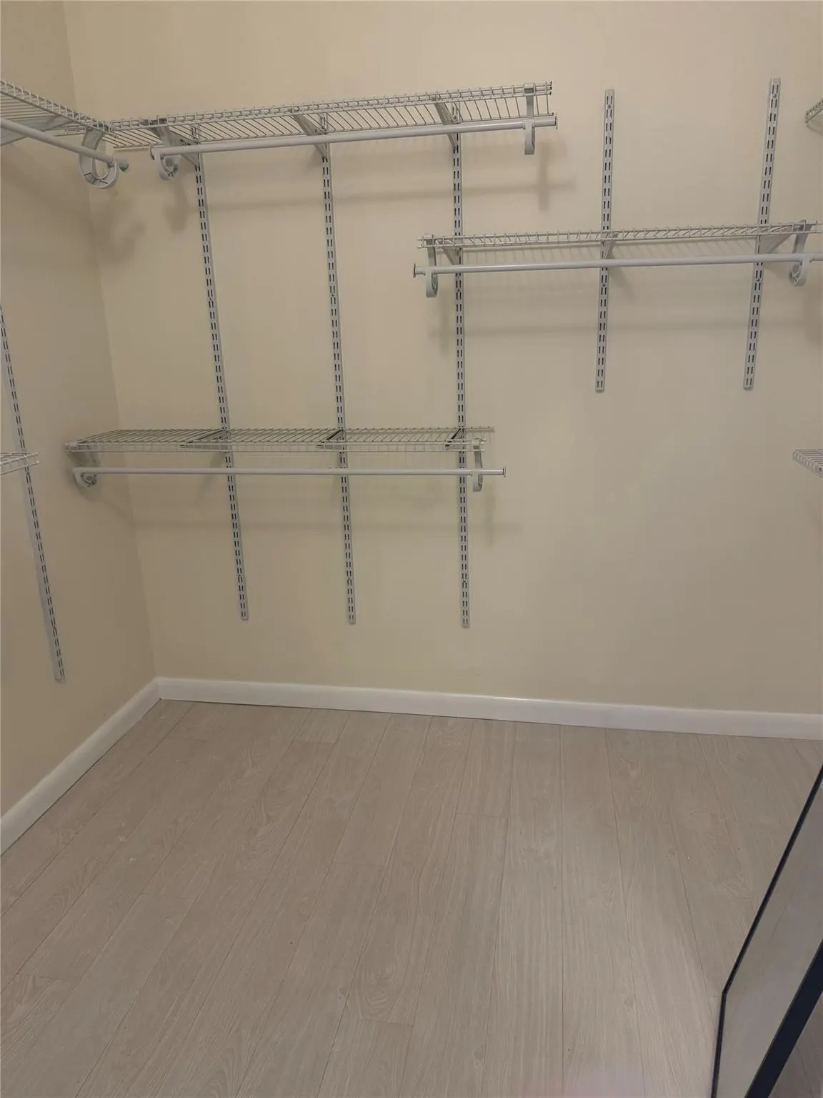 4273 SW 84 Terrace