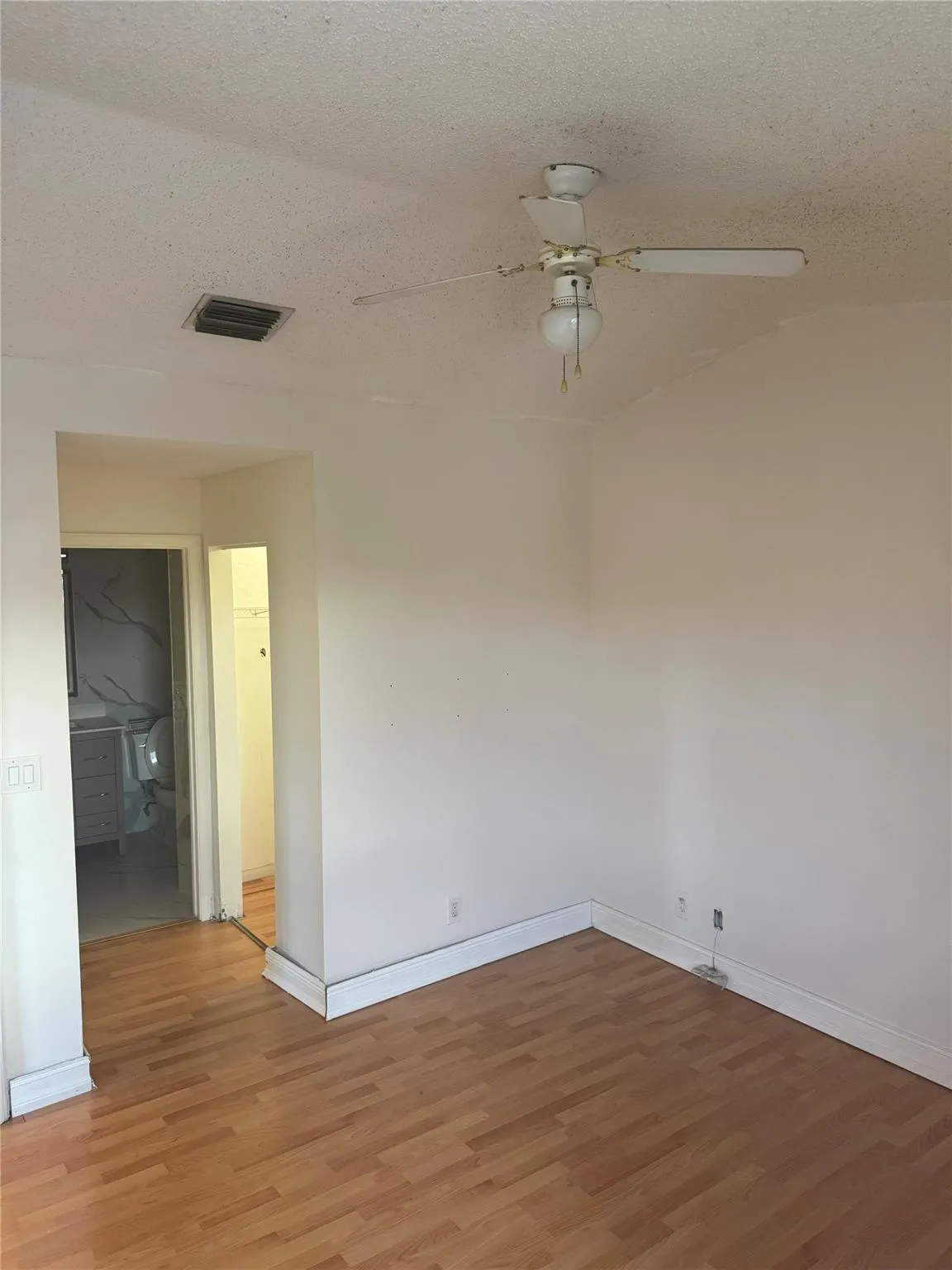 21270 NE 8th Ct, #8