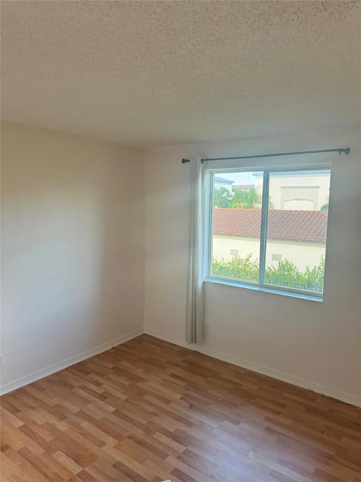 21270 NE 8th Ct, #8