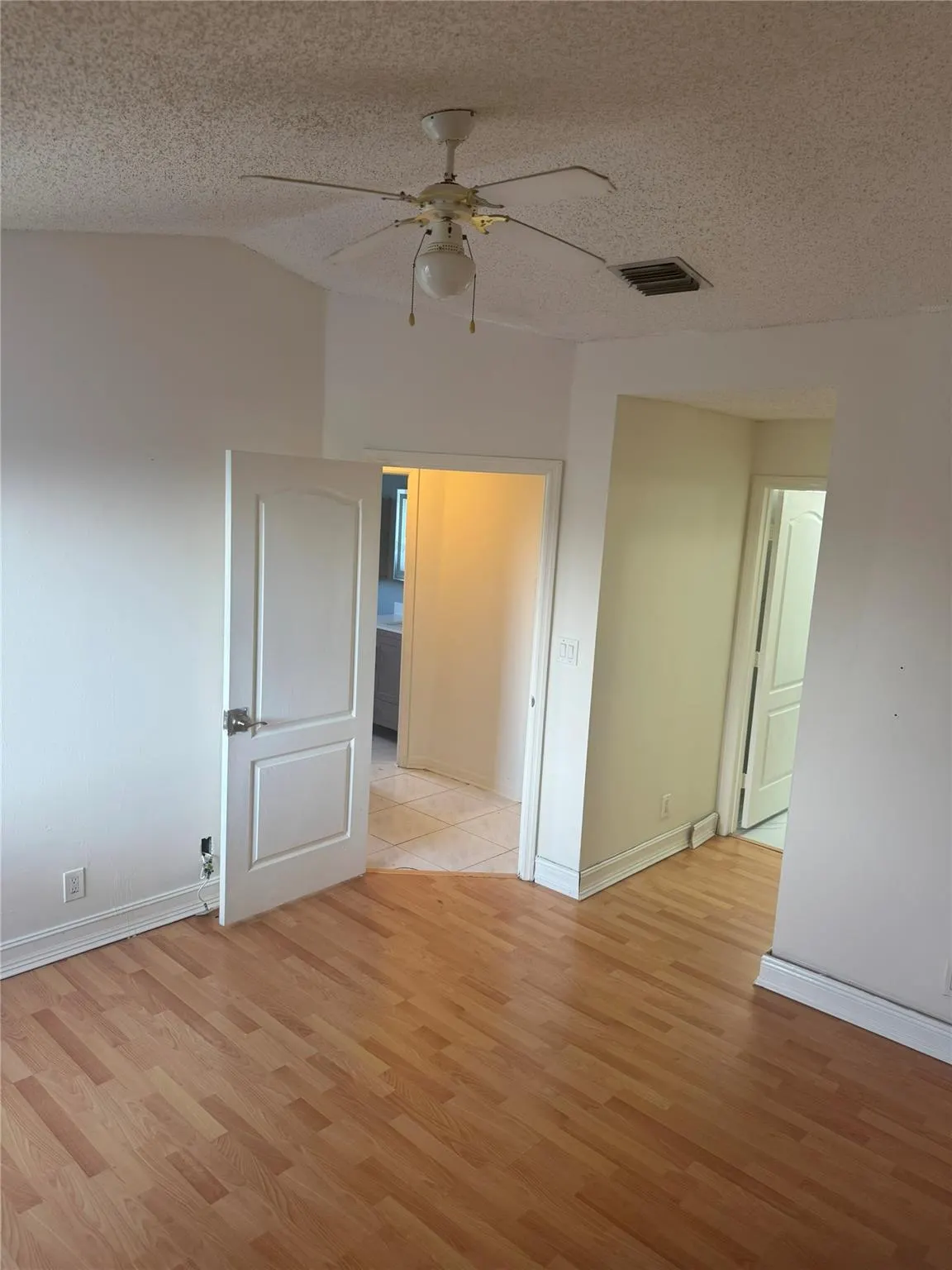 21270 NE 8th Ct, #8