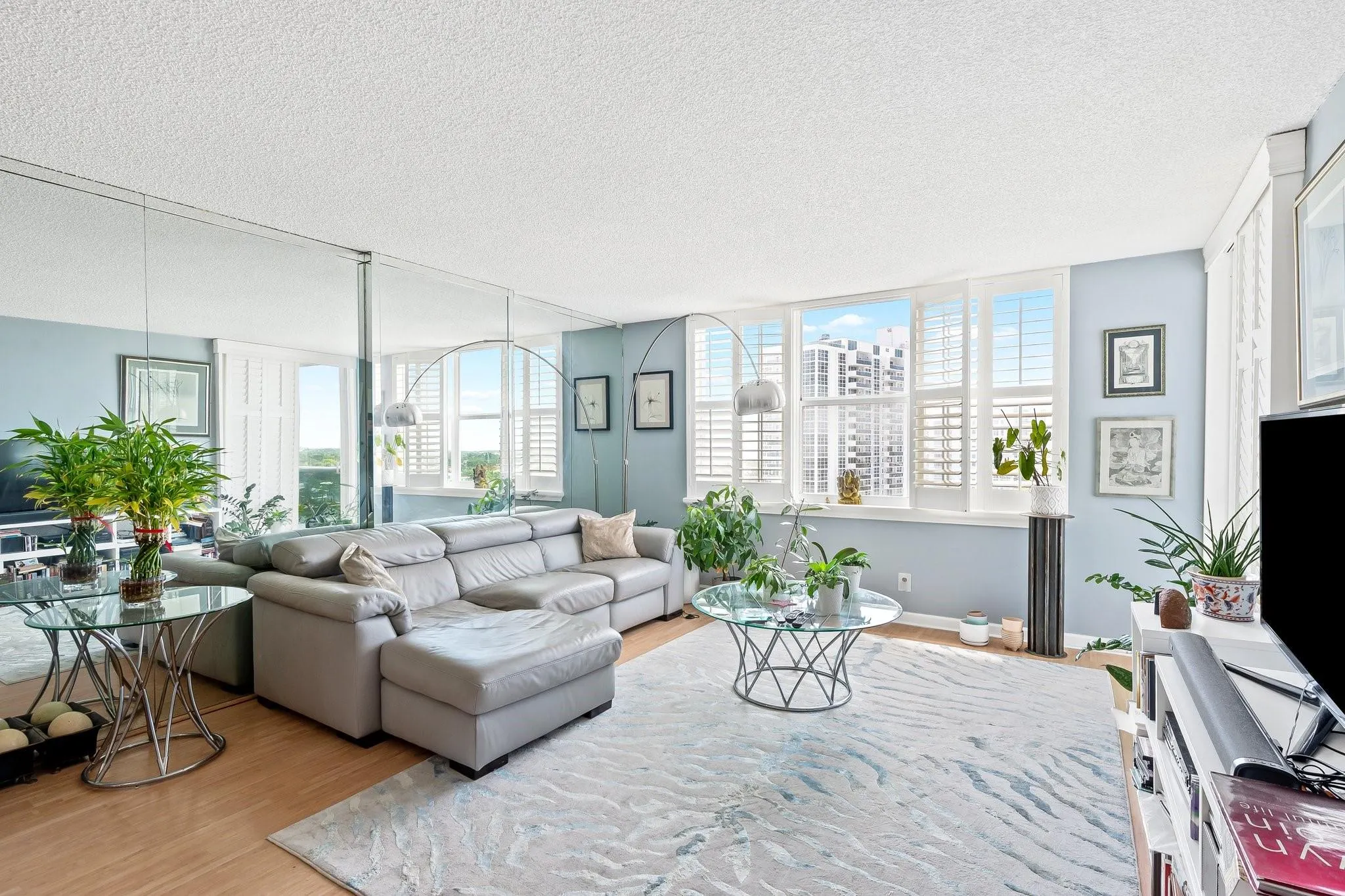 3015 N Ocean Blvd, #10K