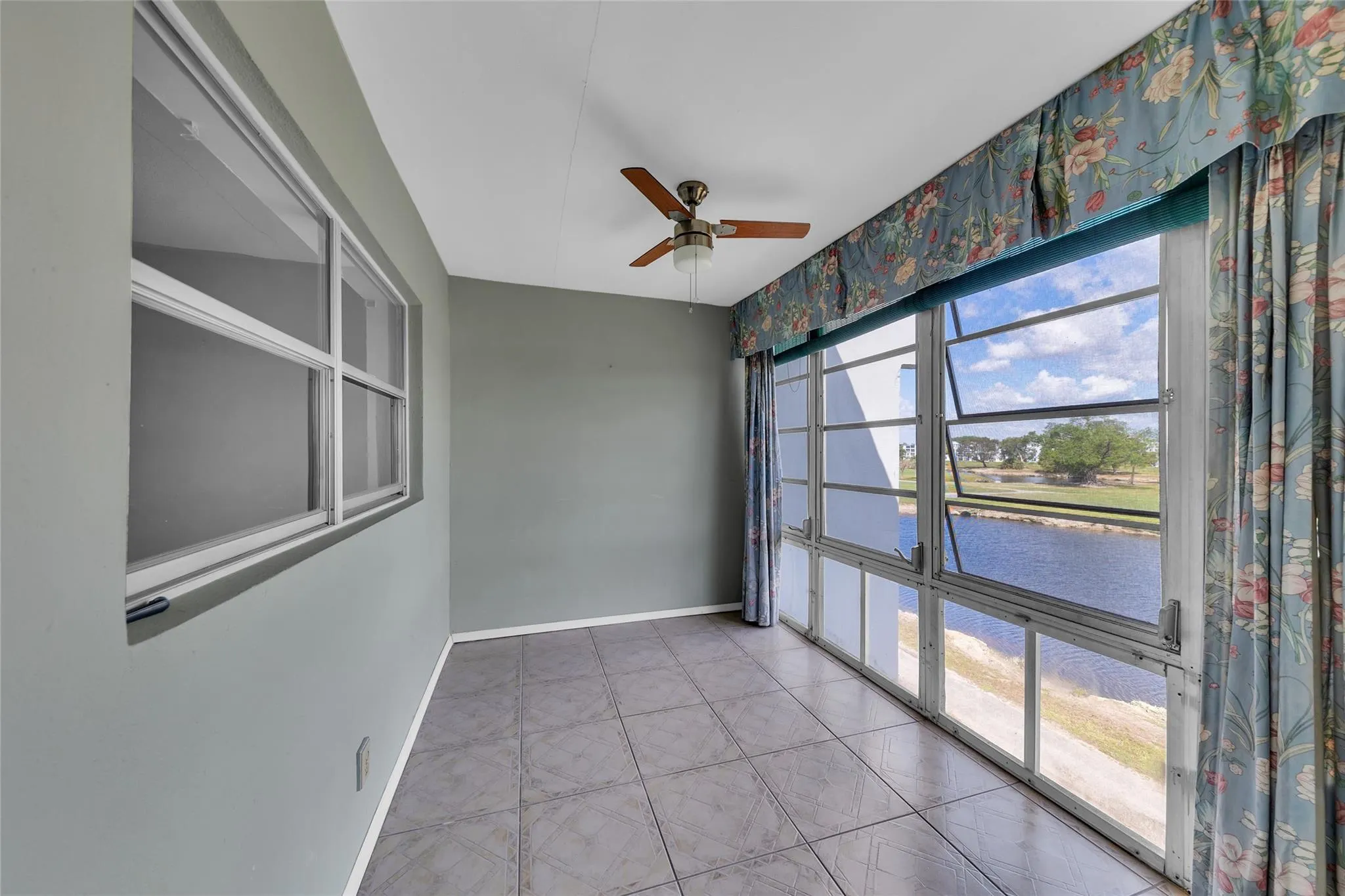 7807 Golf Circle Dr, #307