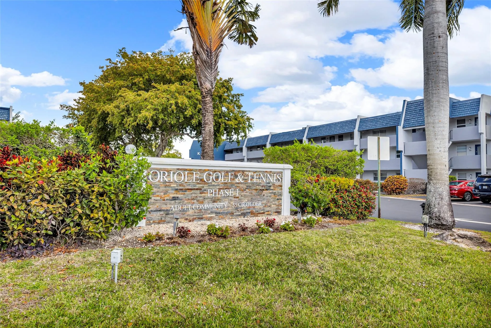 7807 Golf Circle Dr, #307