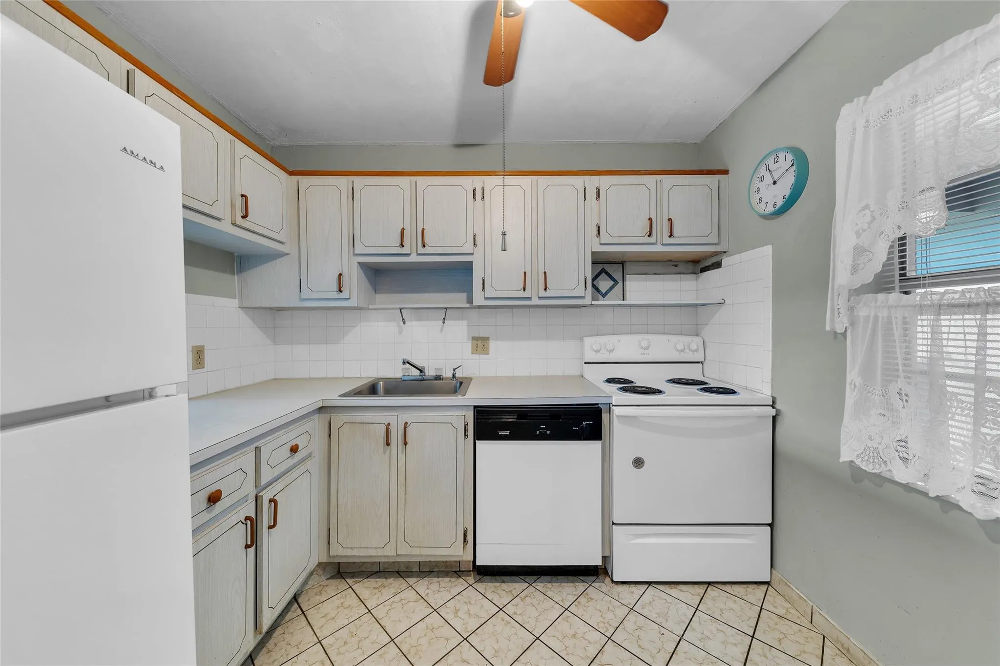 7807 Golf Circle Dr, #307