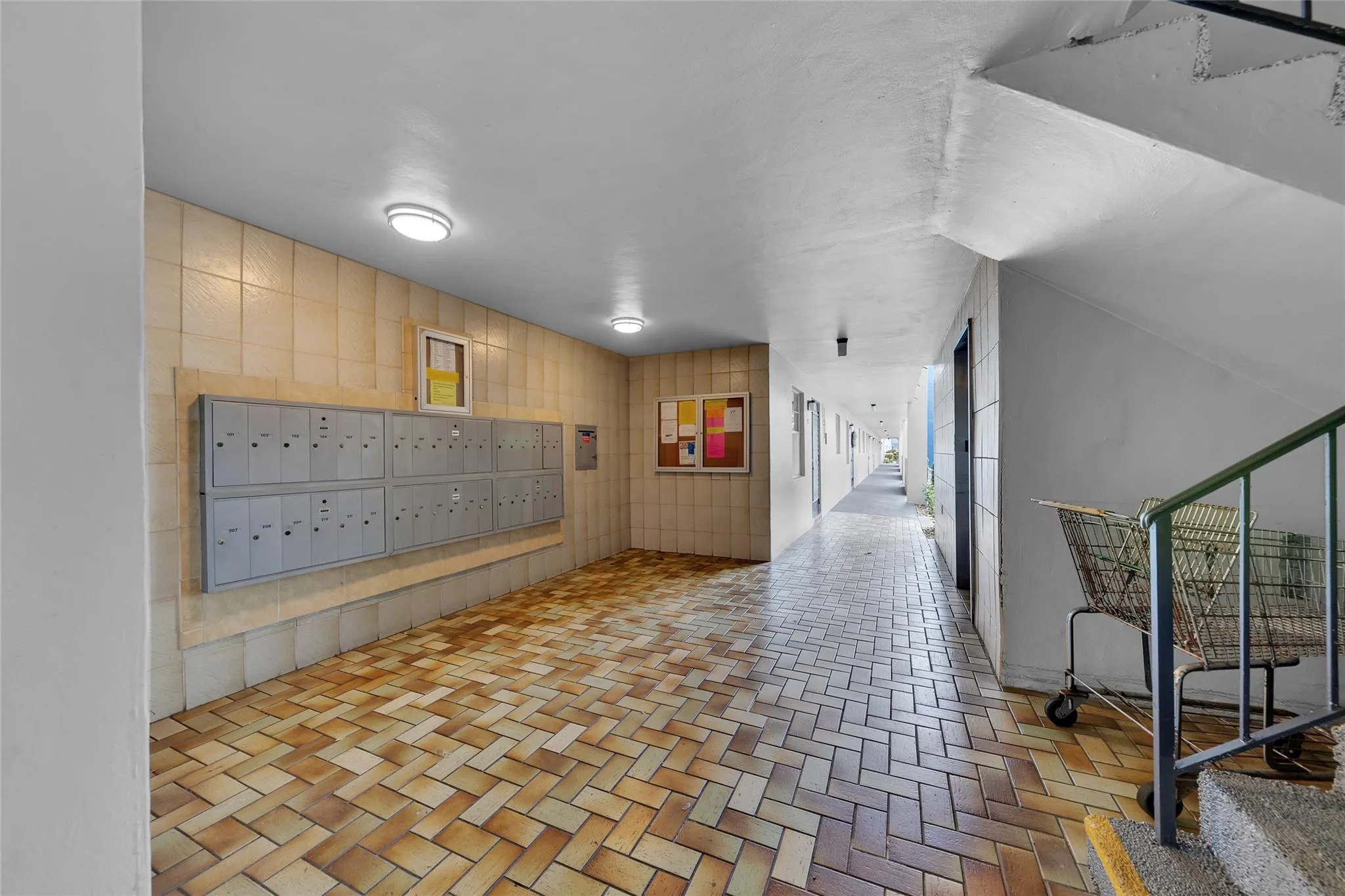 7807 Golf Circle Dr, #307