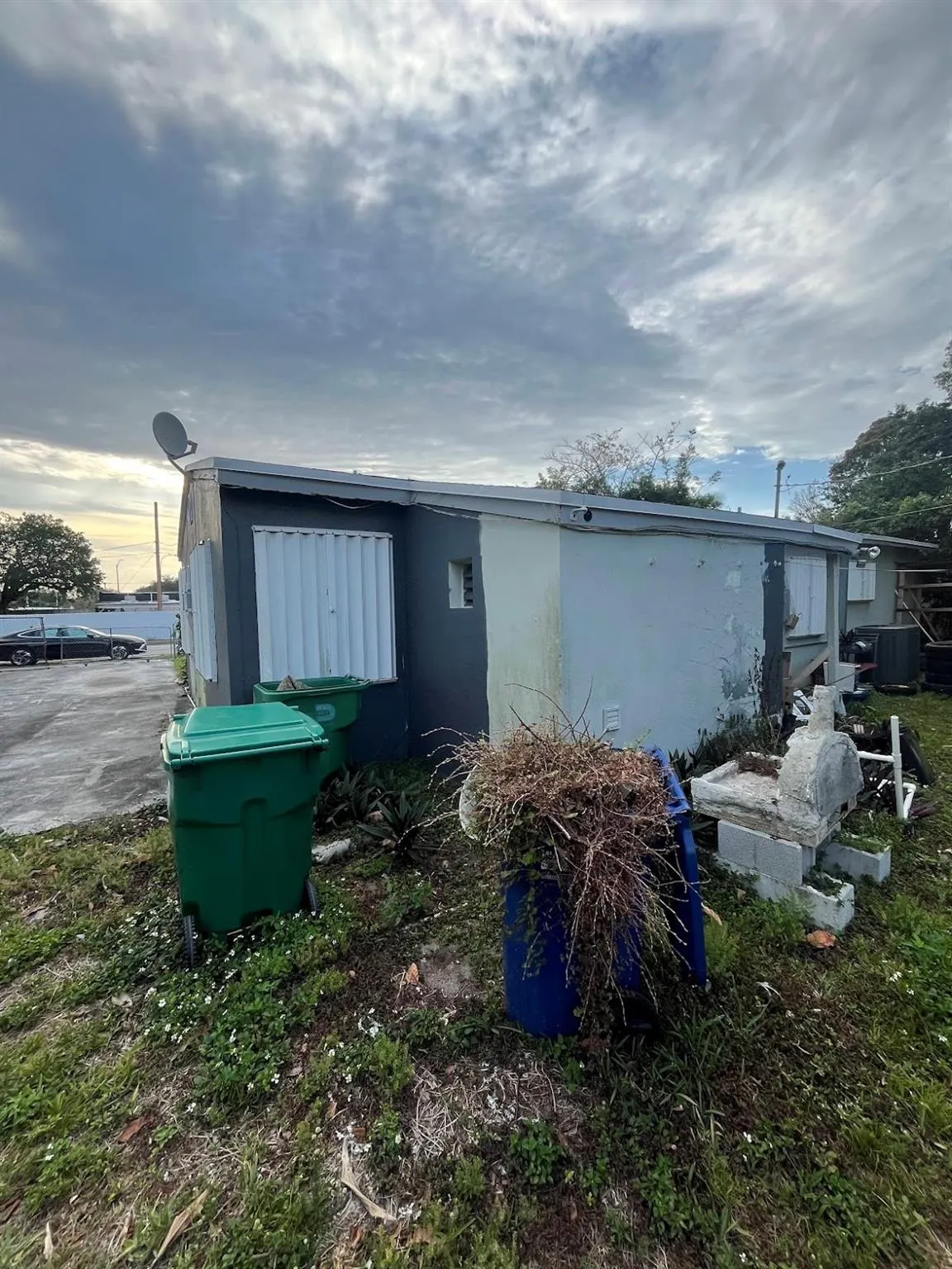 16230 NW 27th Ct