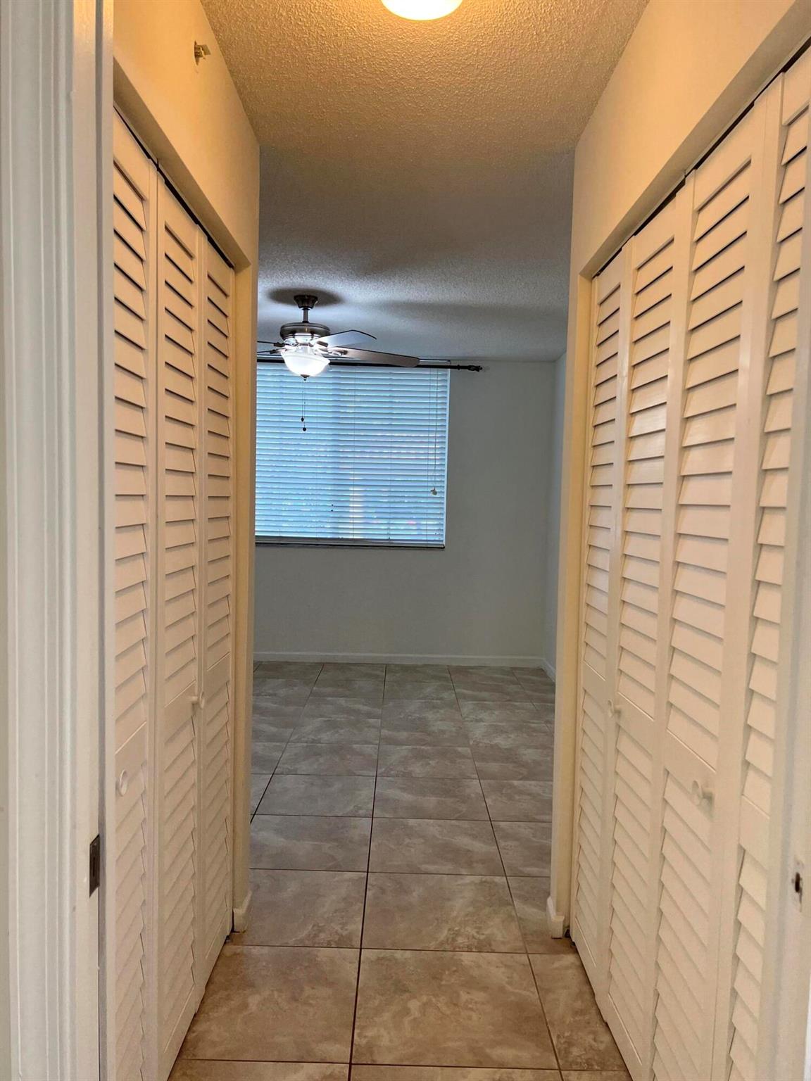 4836 N State Road 7 Road, #5105