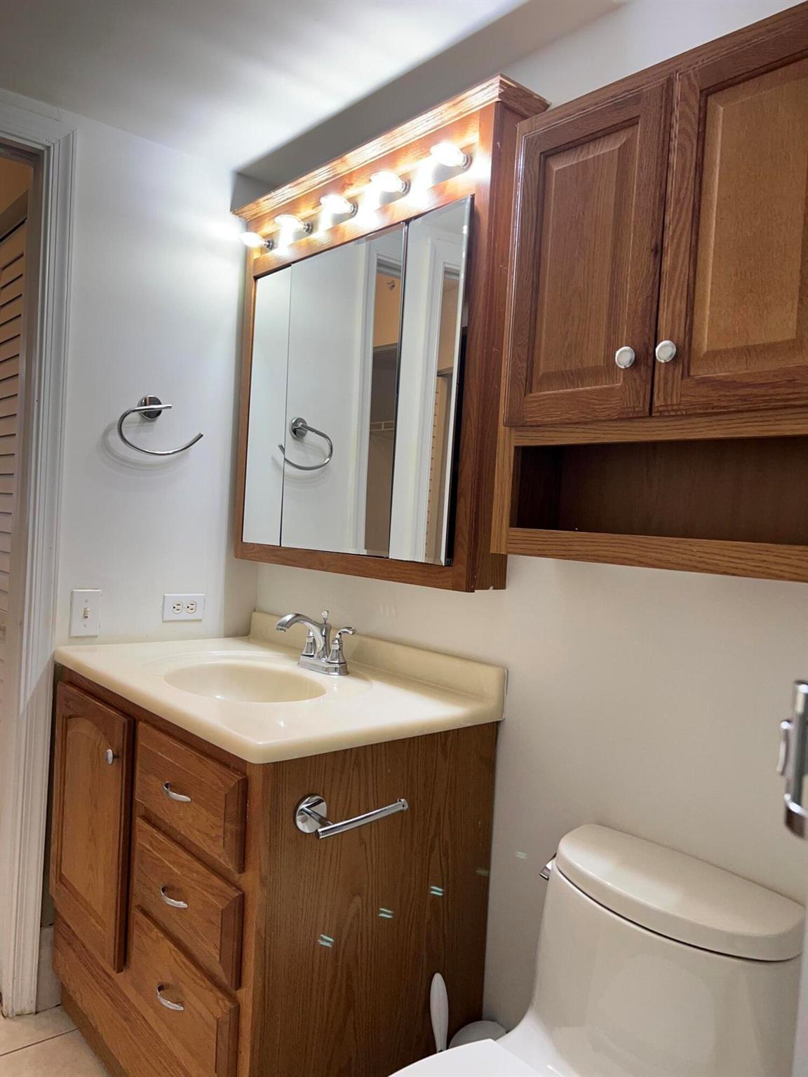 4836 N State Road 7 Road, #5105
