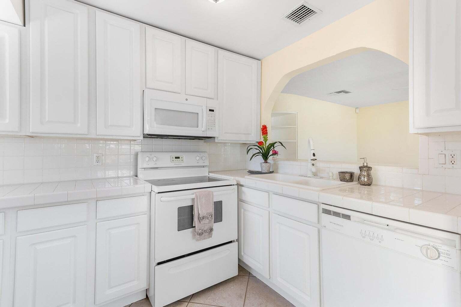 272 NE 13th Street