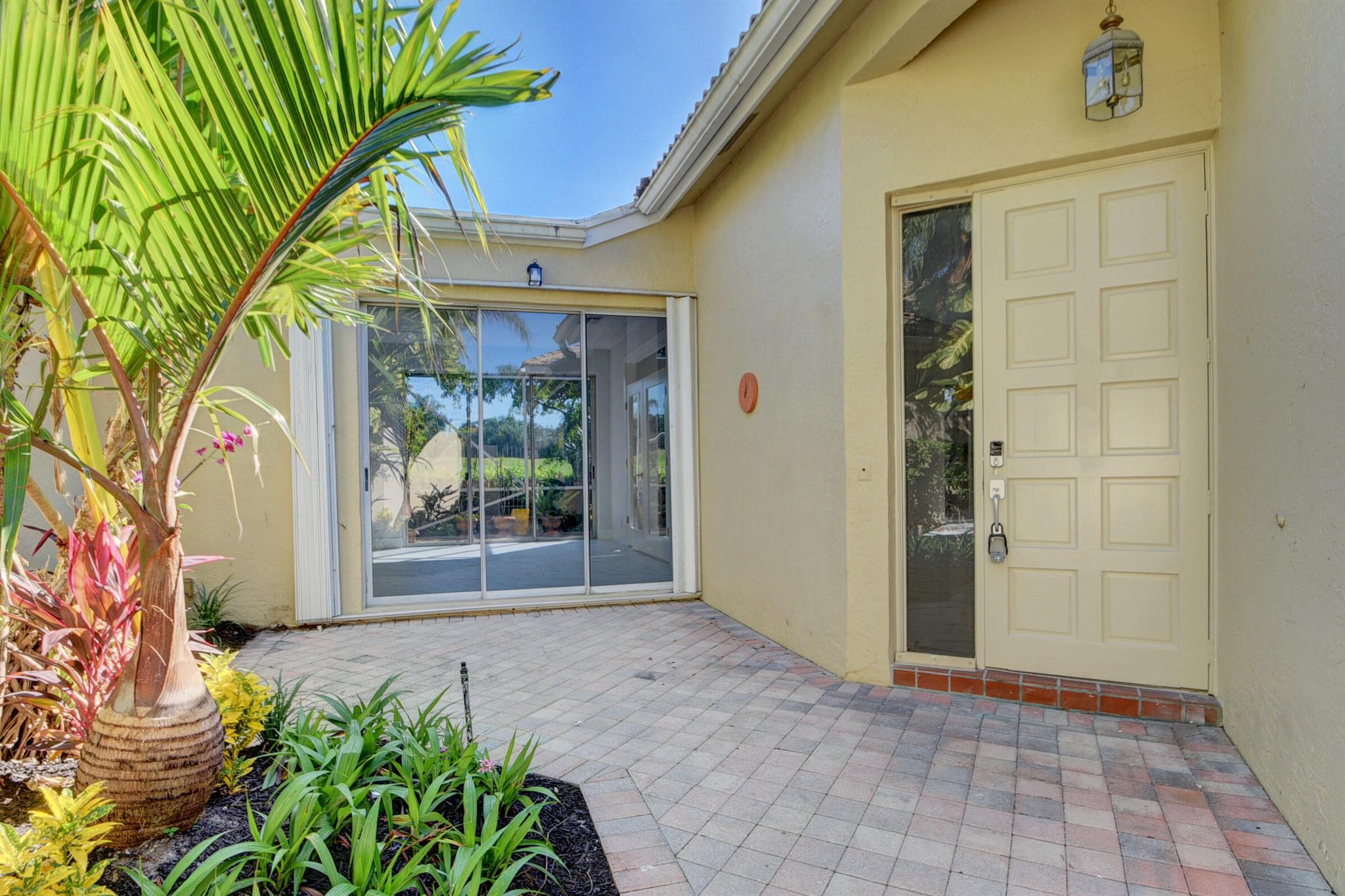 4726 Carlton Golf Drive