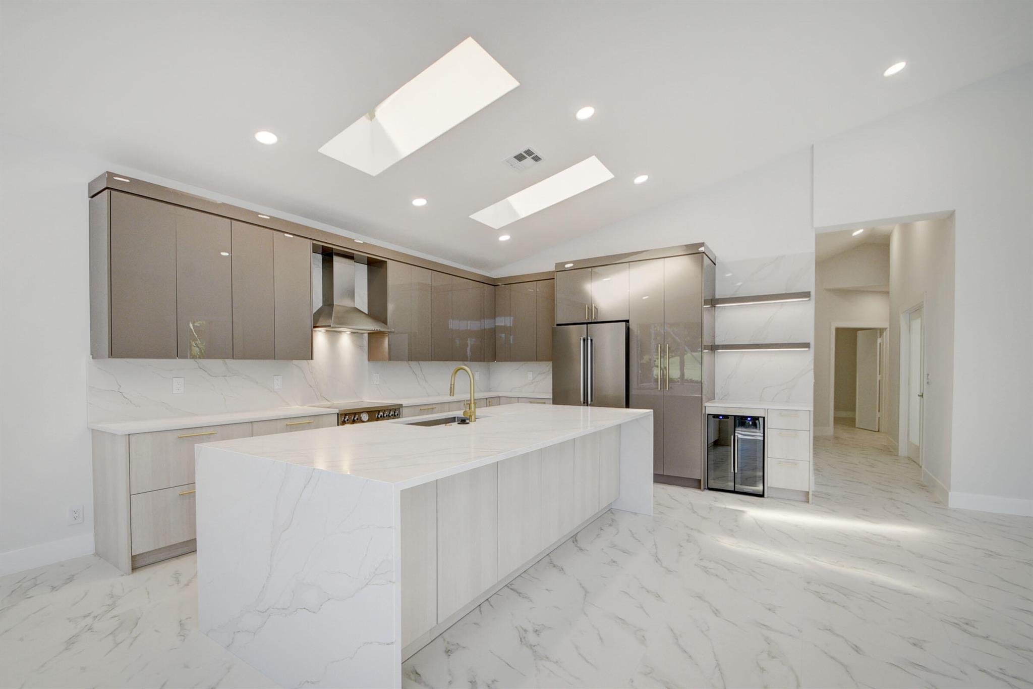 4726 Carlton Golf Drive