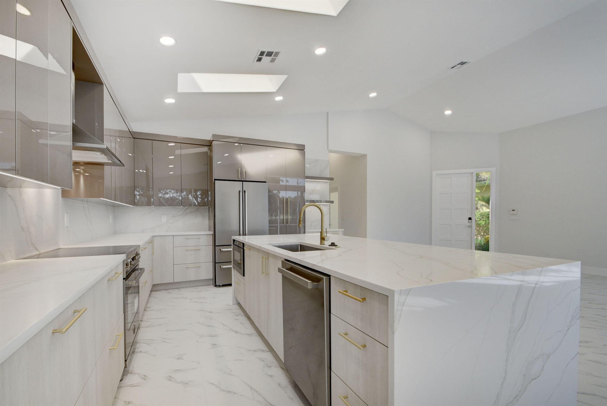 4726 Carlton Golf Drive