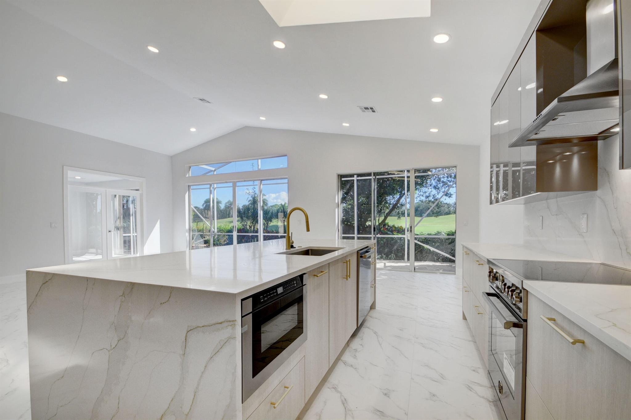 4726 Carlton Golf Drive