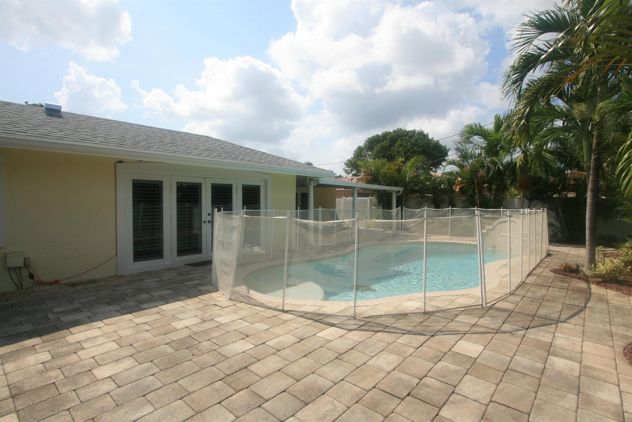 503 SE 7th Avenue