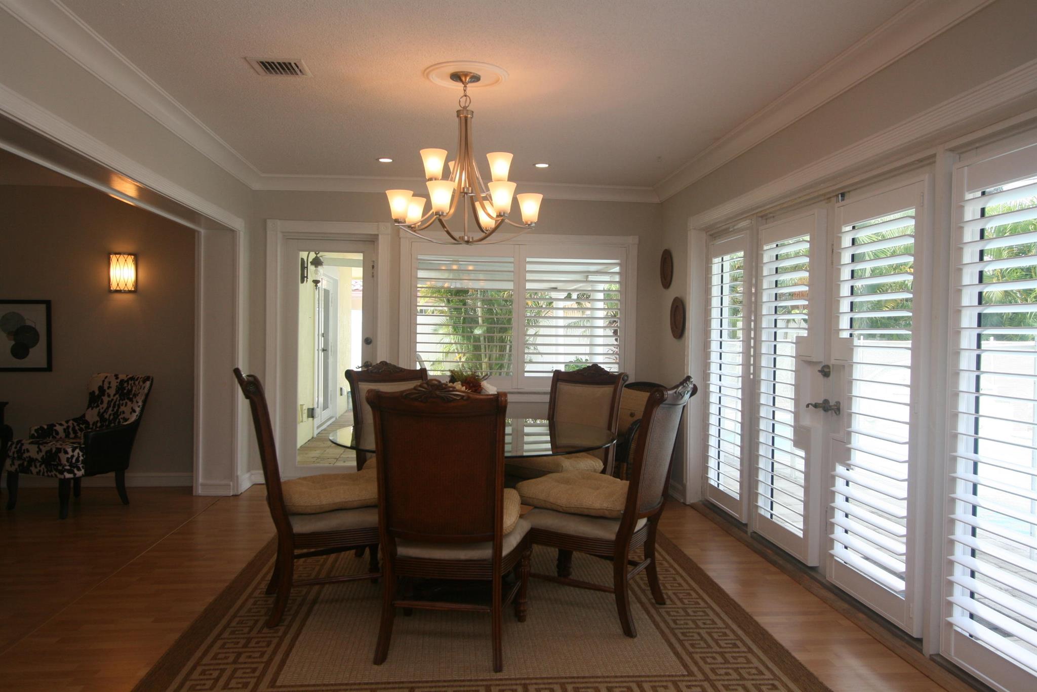 503 SE 7th Avenue
