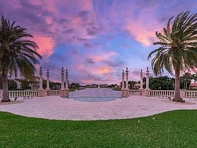 7626 Tarpon Cove Circle