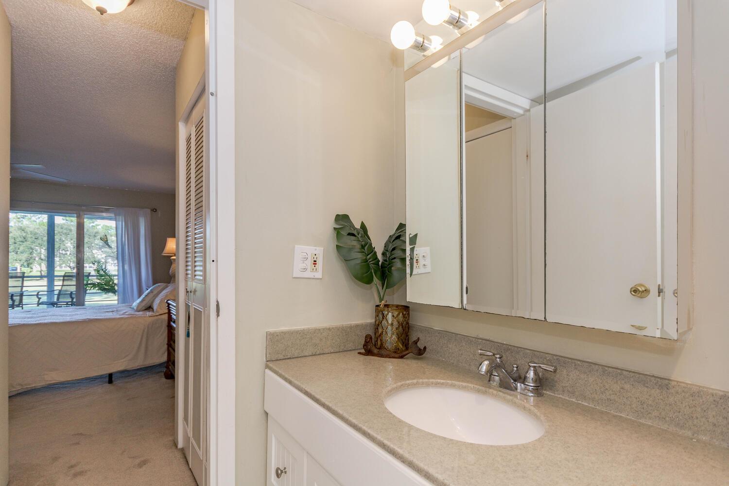 3755 Via Poinciana, #213