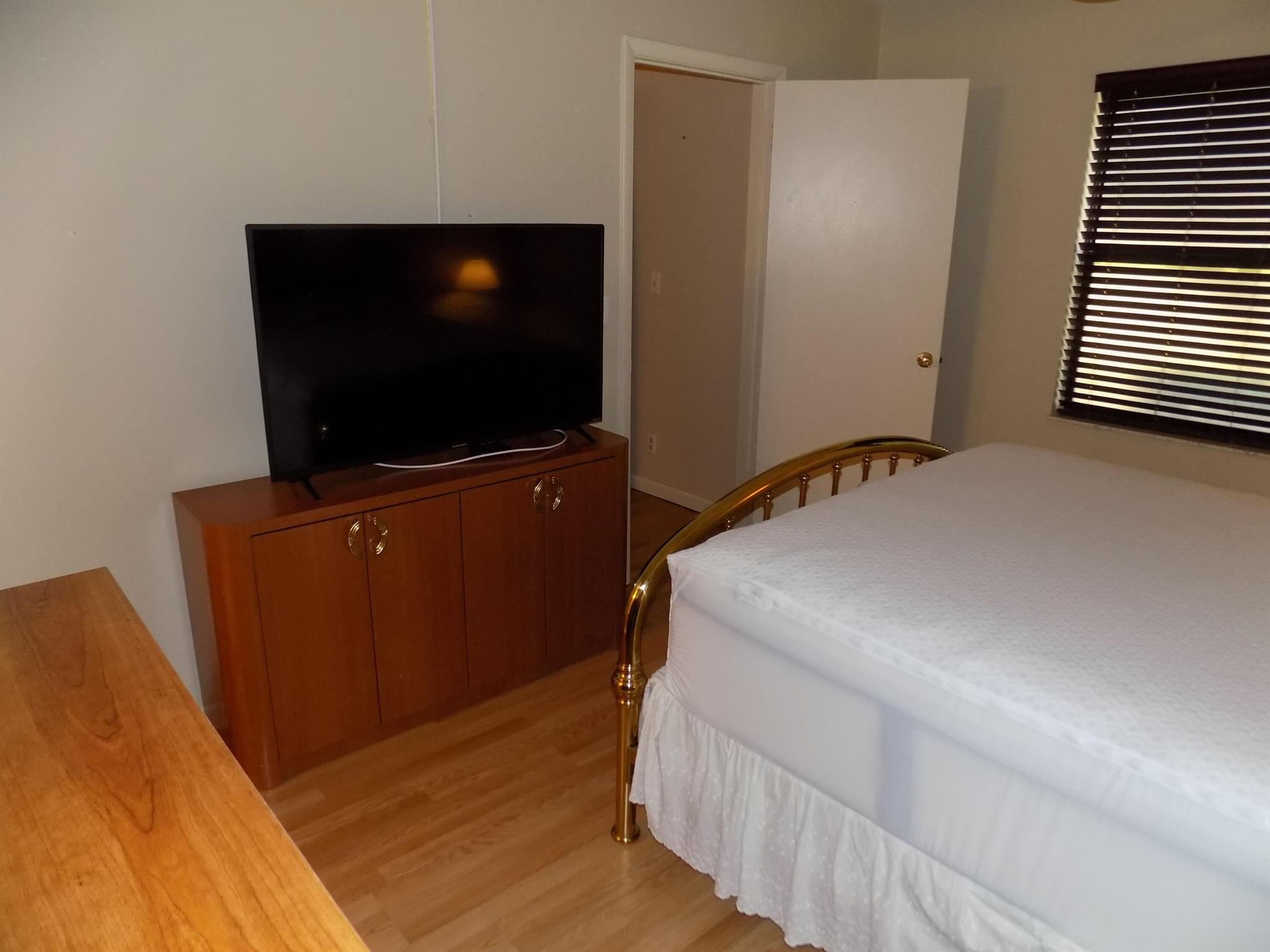 7202 Golf Colony Court, #106