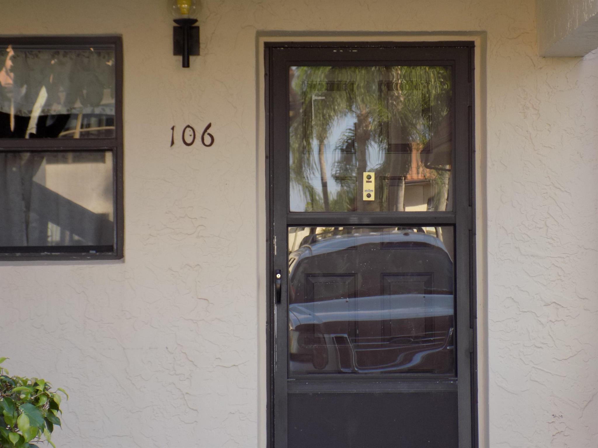 7202 Golf Colony Court, #106