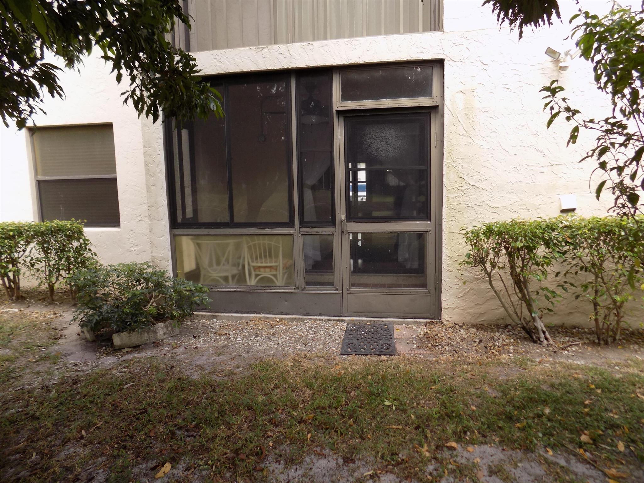 7202 Golf Colony Court, #106