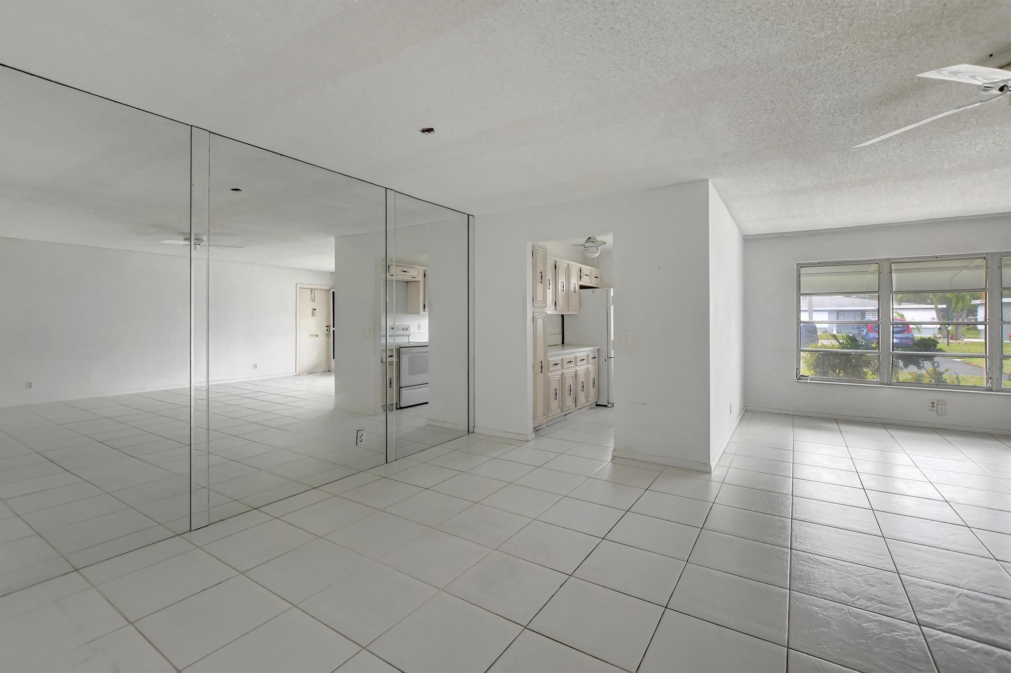 807 Club Drive, #B