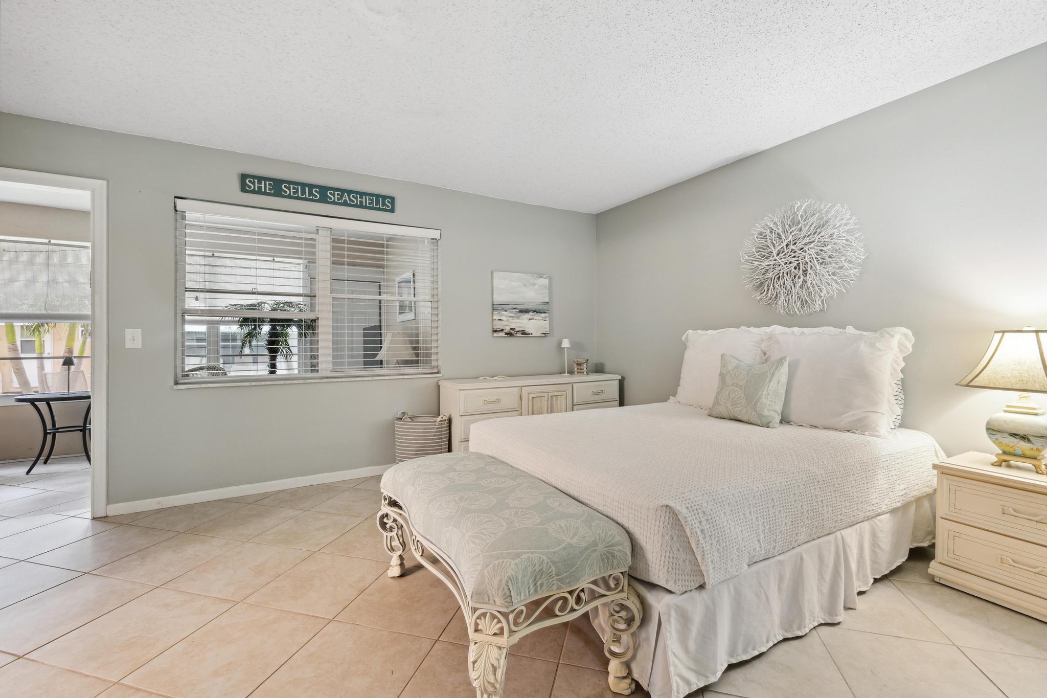 1010 E Circle Terrace, #B