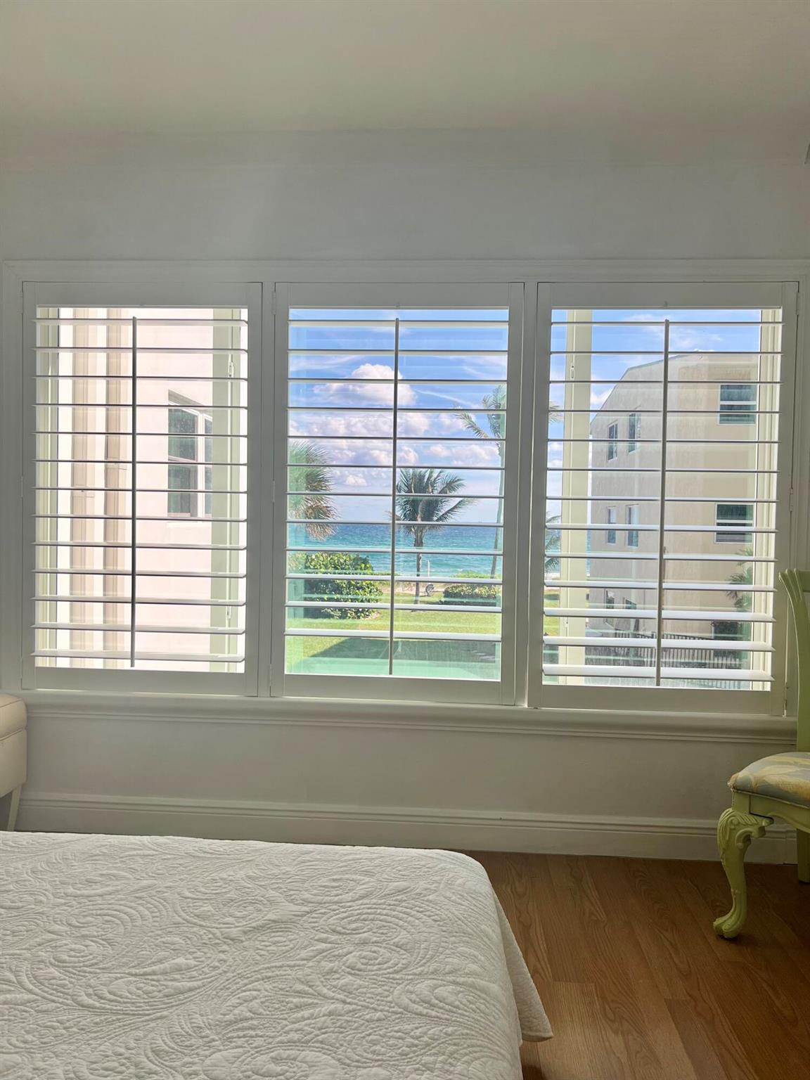 1041 Hillsboro Mile, #15