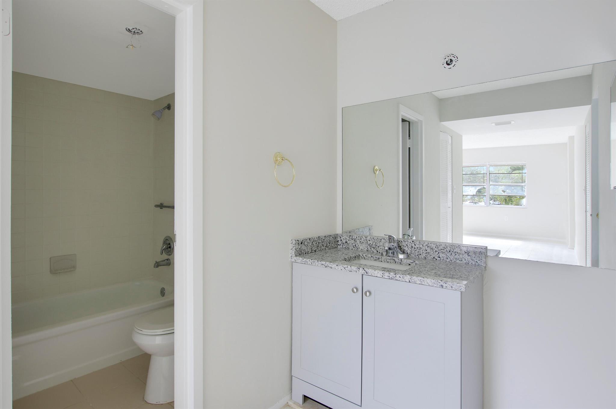 4304 NW 9th Avenue, #2-2a