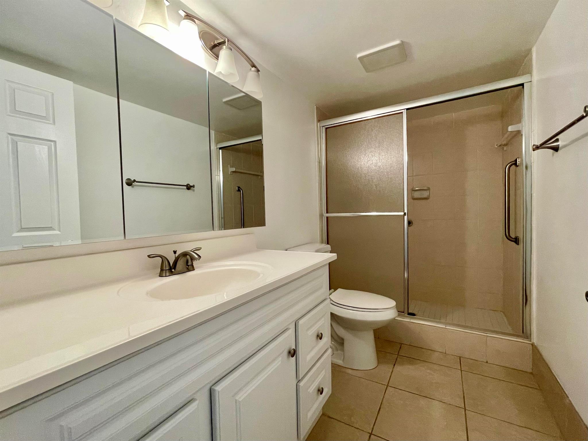 14723 Cumberland Drive, #1070
