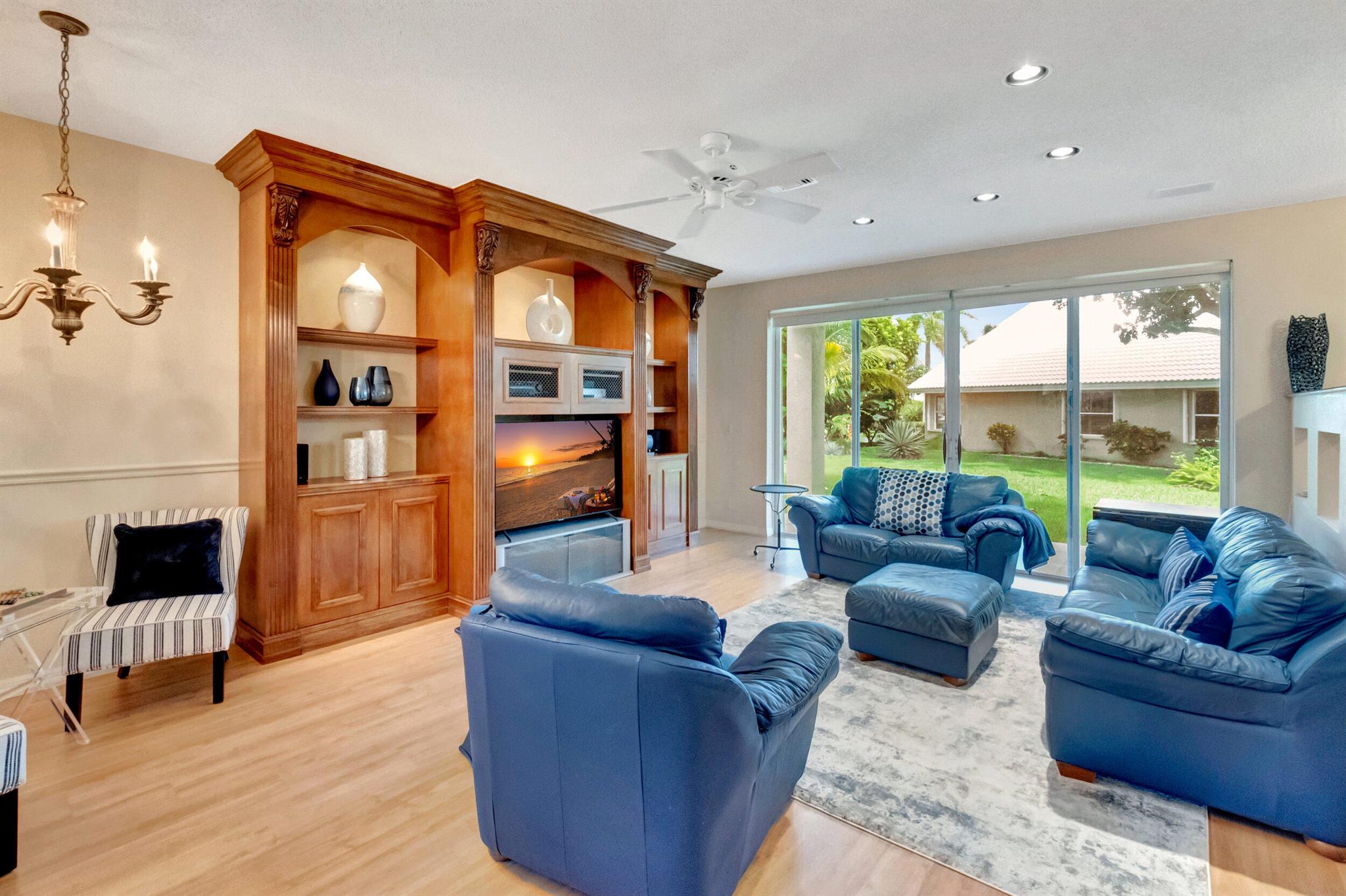 10759 Tea Olive Lane