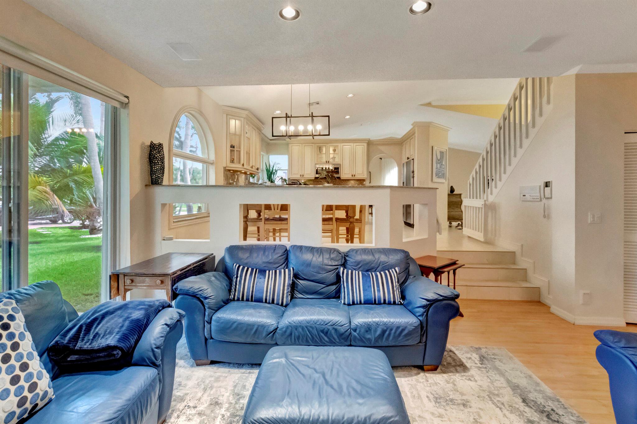 10759 Tea Olive Lane