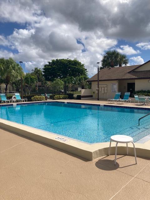7916 Willow Spring Drive, #1423