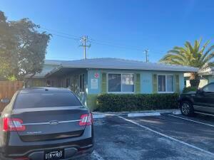 4421 Poinciana Street, #2