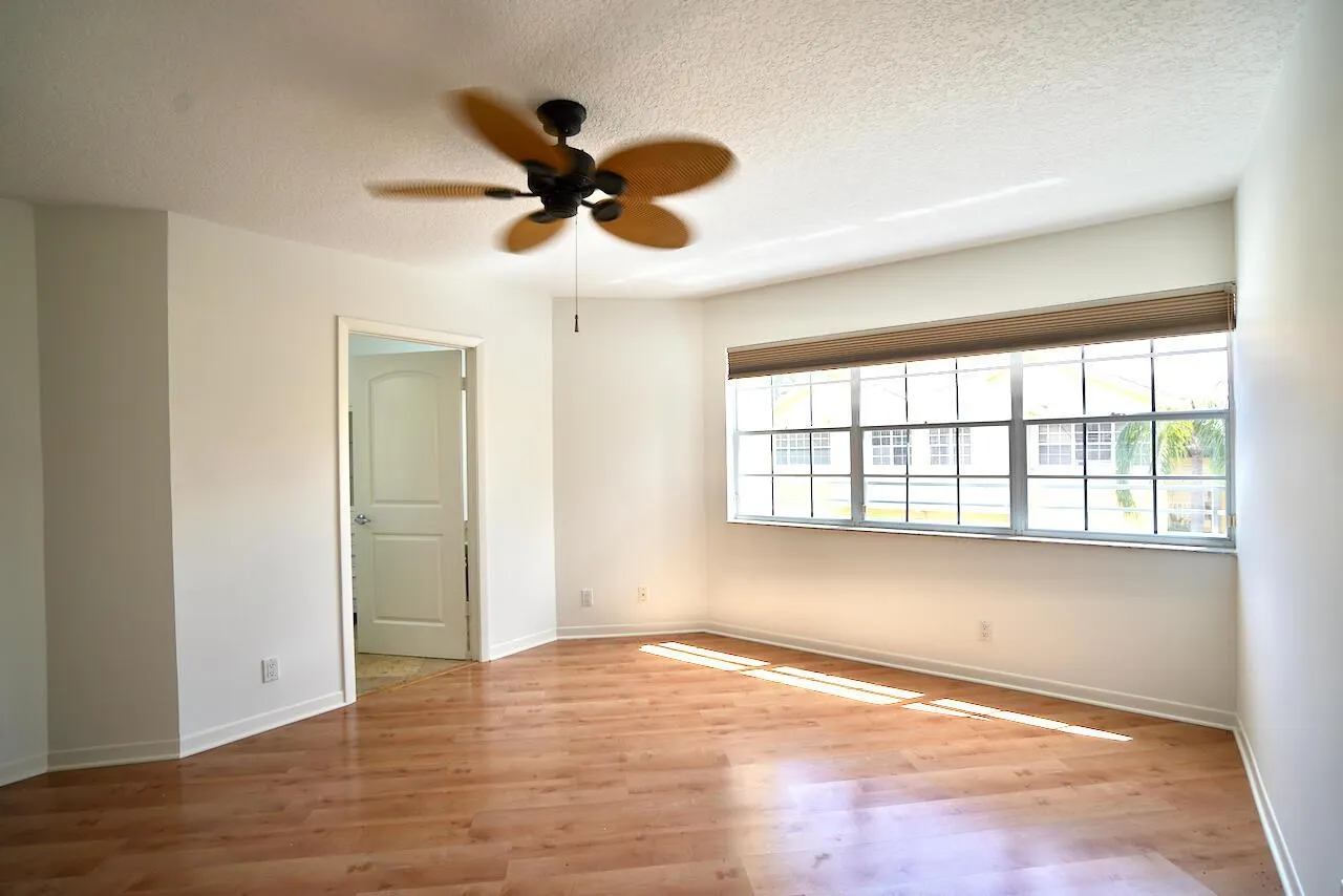 2121 S Ocean Boulevard, #804