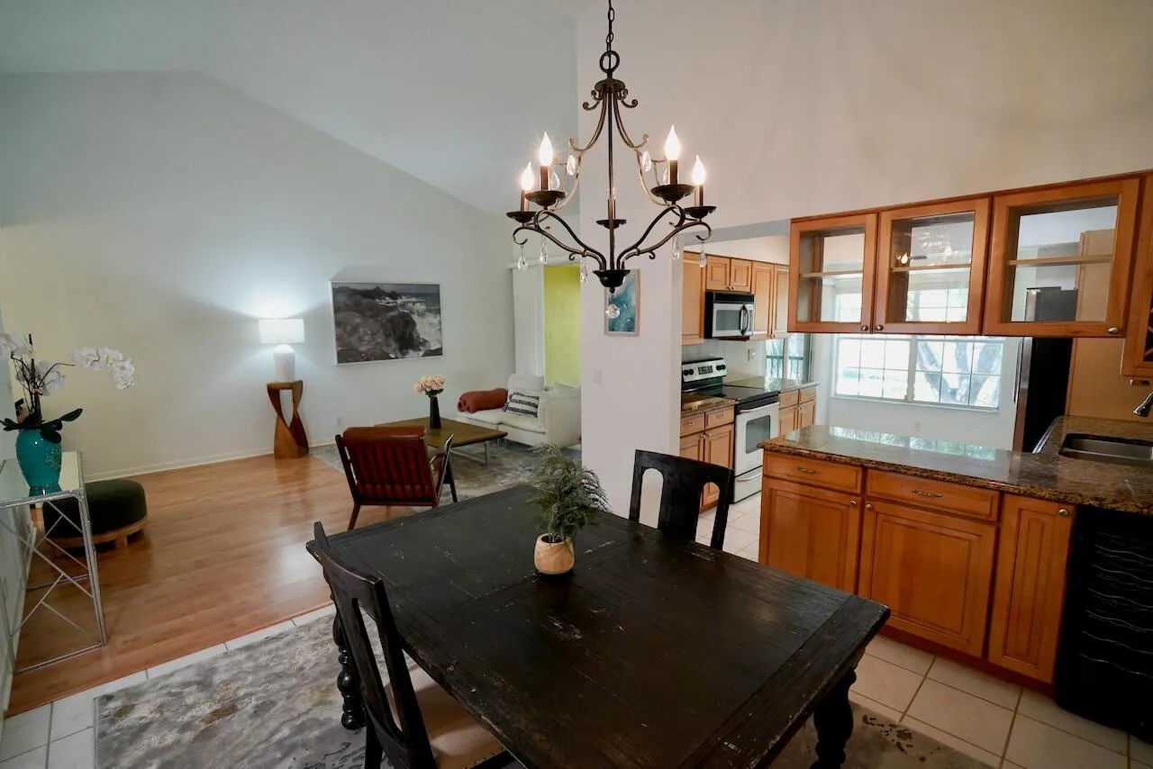 2121 S Ocean Boulevard, #804