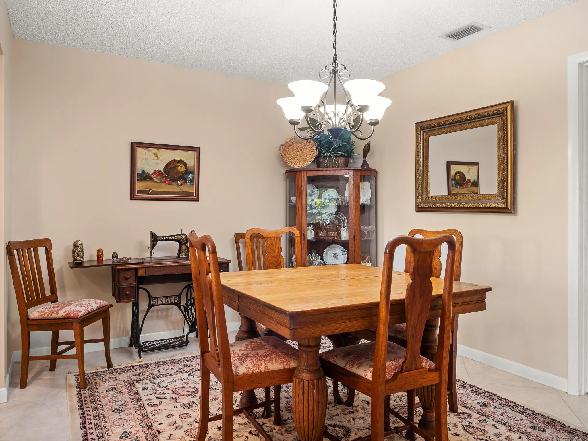 2309 SW Bobalink Court