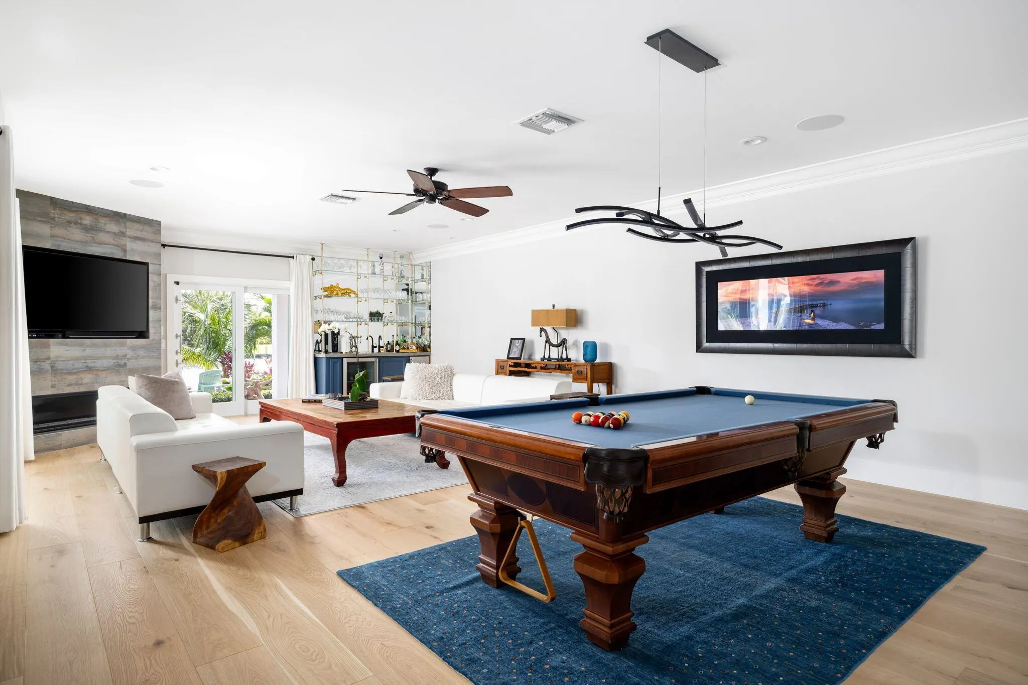 2105 Windward Way