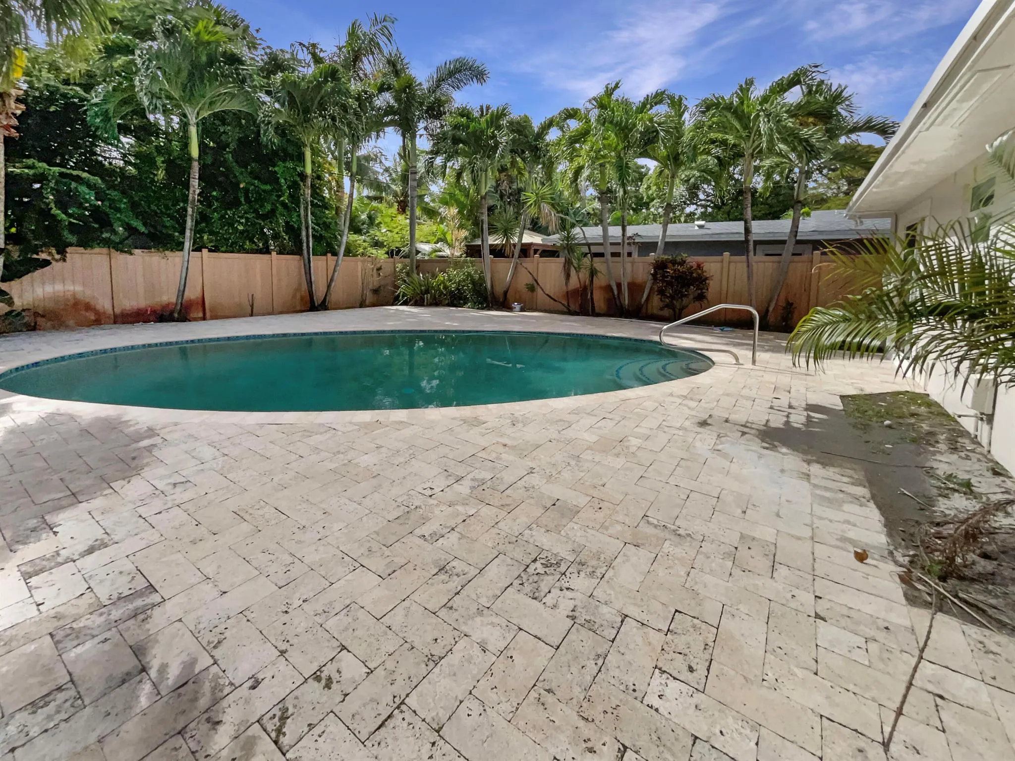 232 NW 25th Street