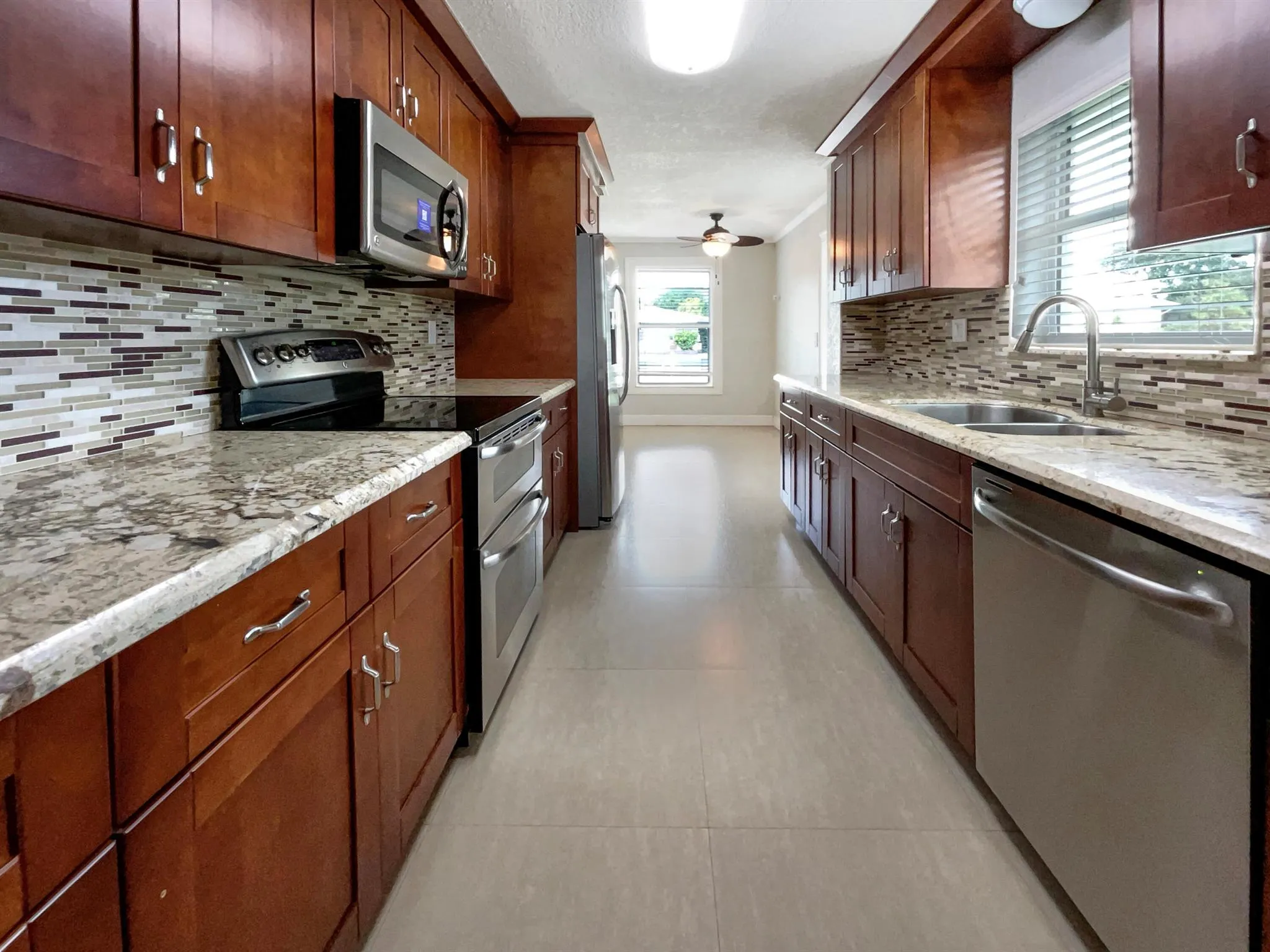 232 NW 25th Street