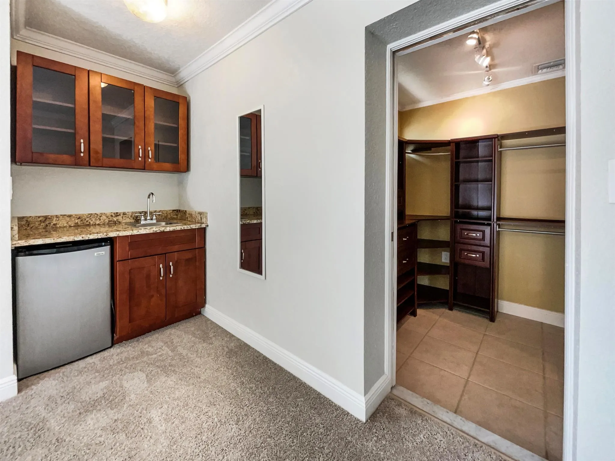 232 NW 25th Street