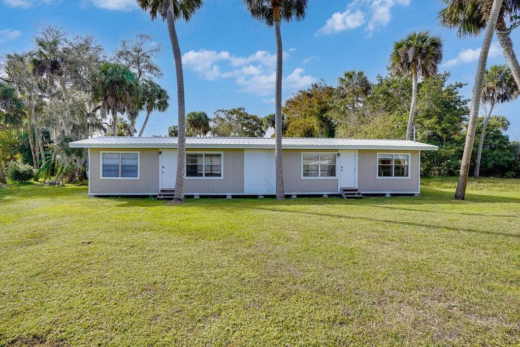 1063 Harper Lane