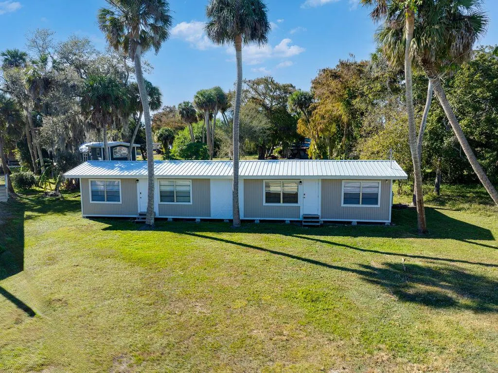 1063 Harper Lane