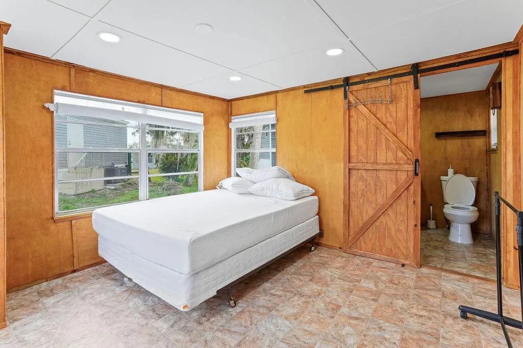 1063 Harper Lane