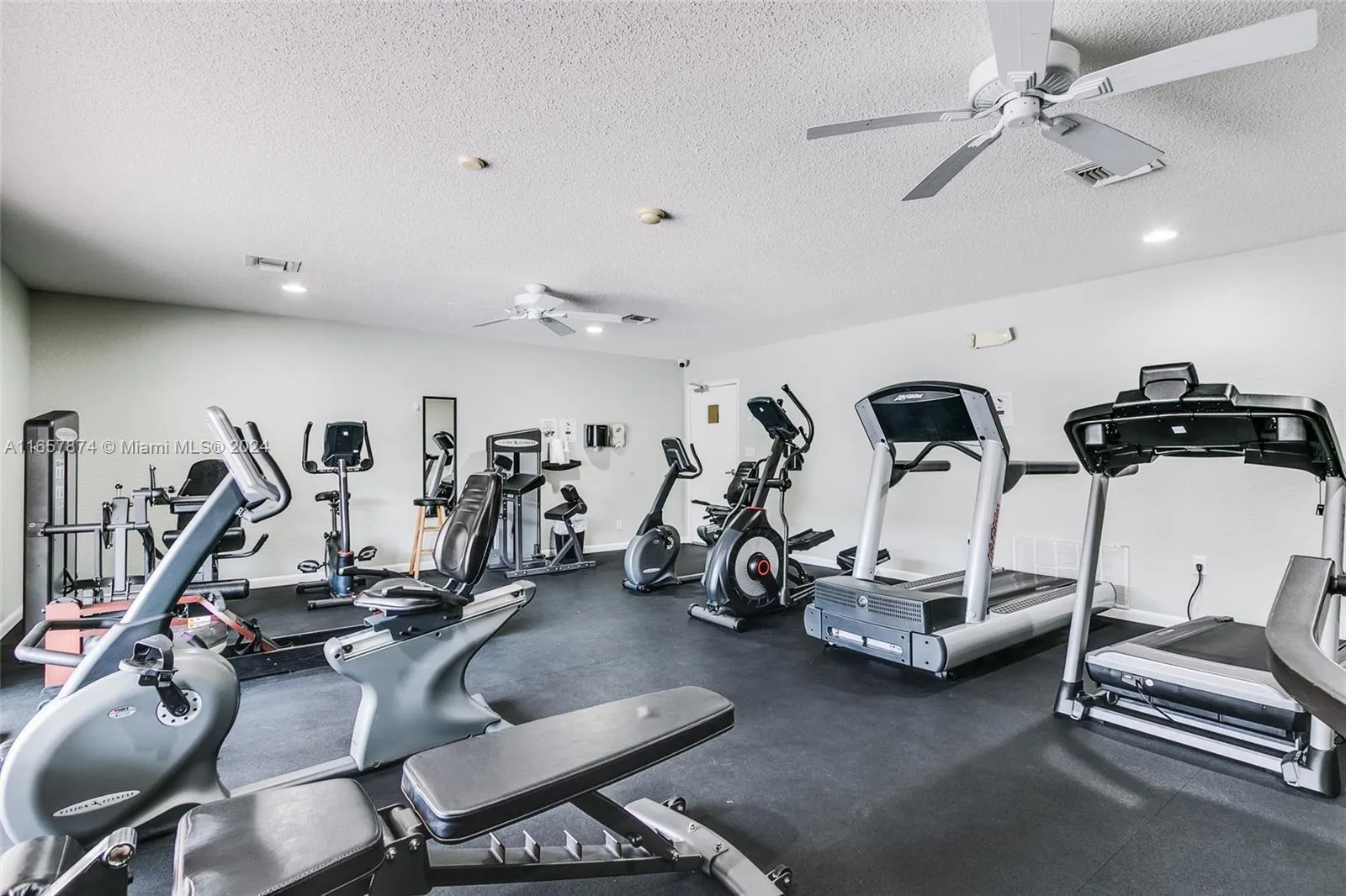 1010 Country Club Drive, #108