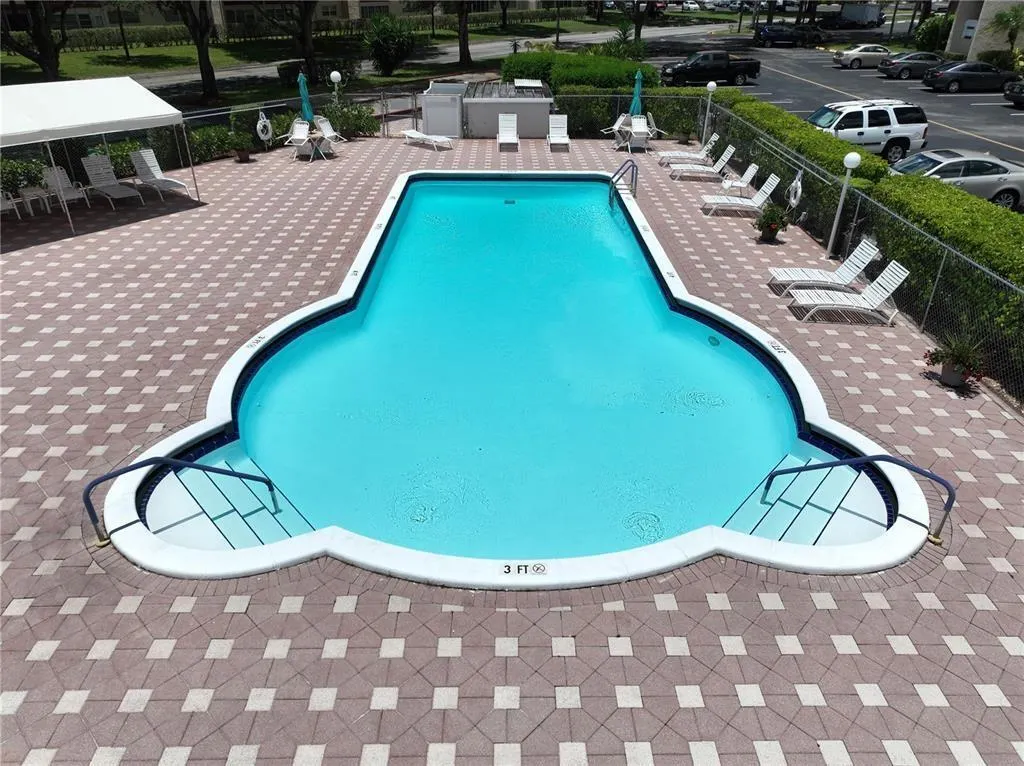 1010 Country Club Drive, #108