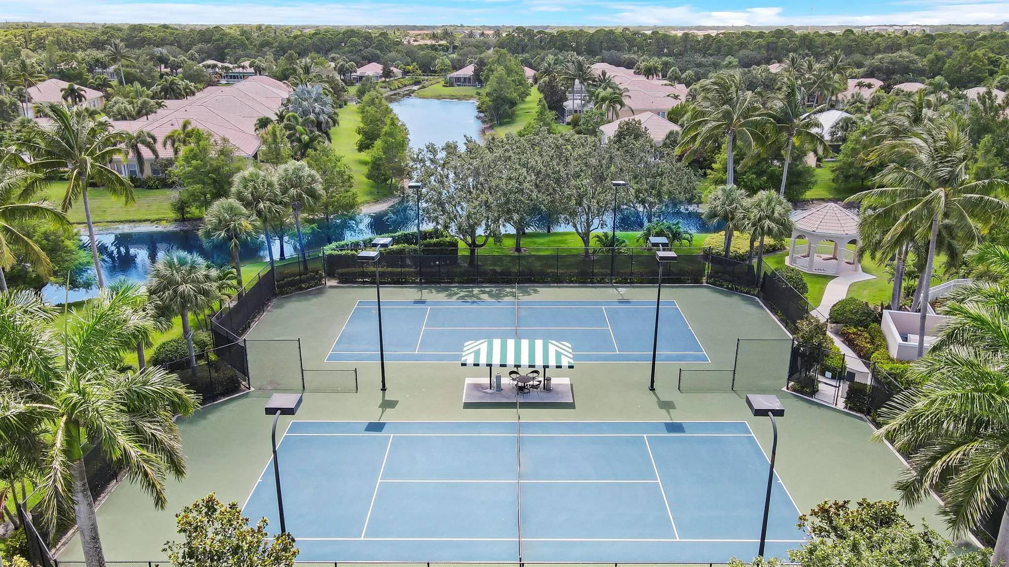5047 Magnolia Bay Circle