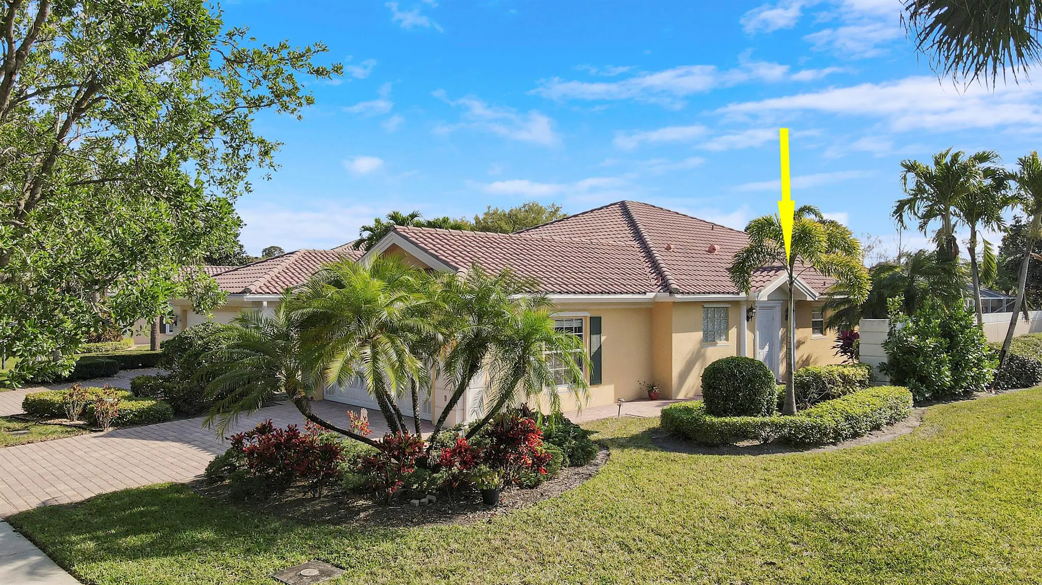 5047 Magnolia Bay Circle
