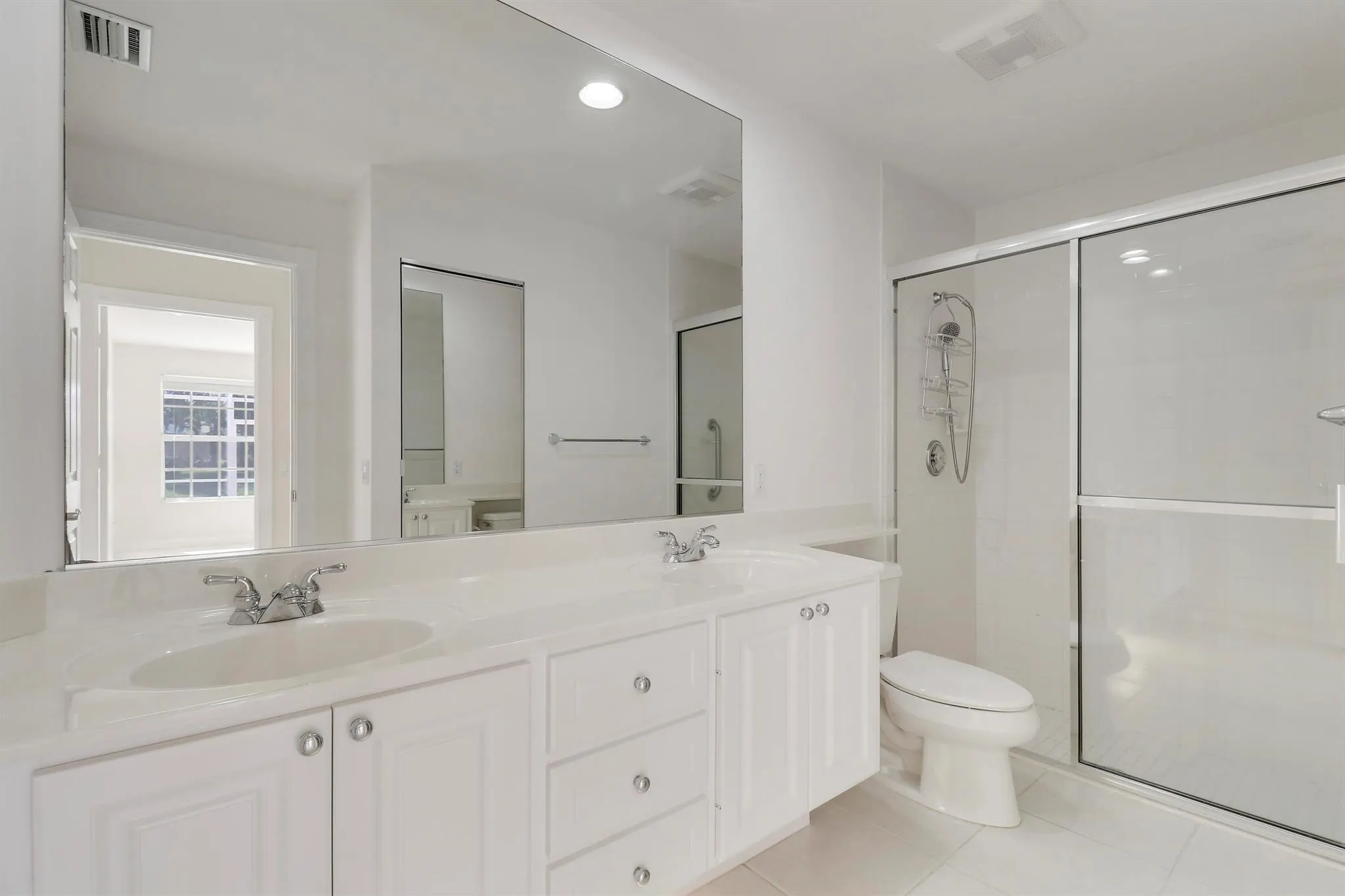 5047 Magnolia Bay Circle