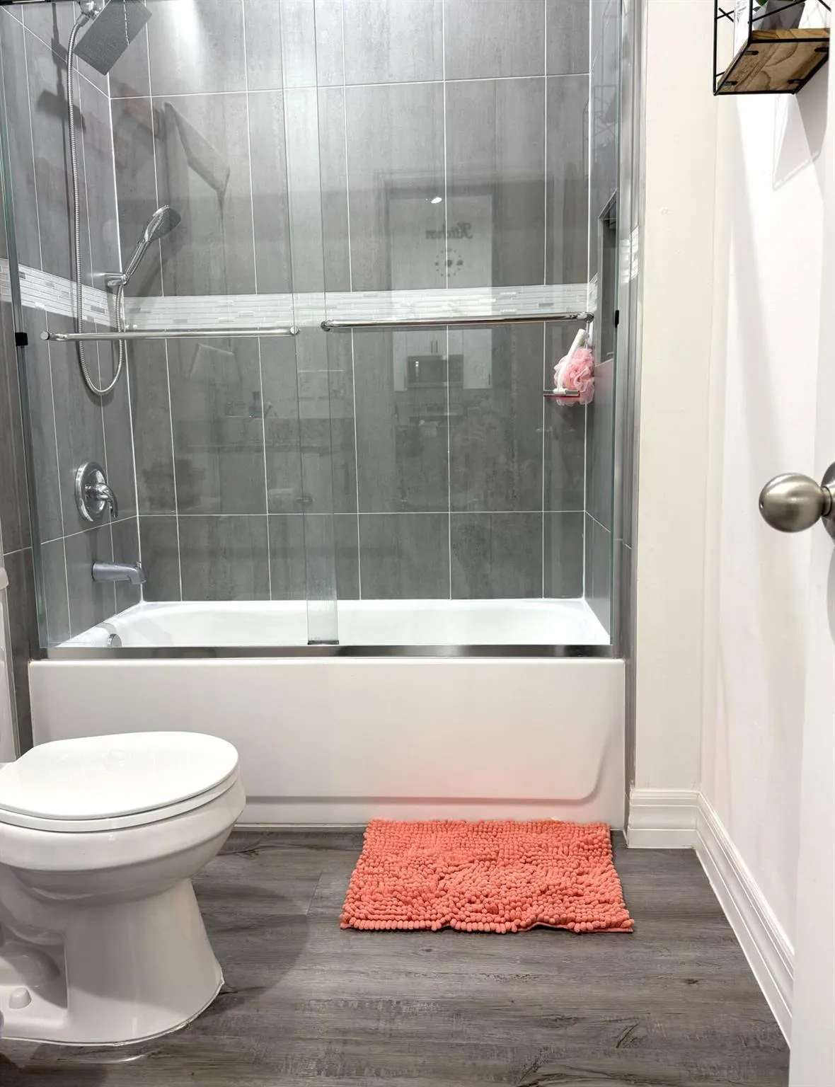 1086 W Leader Court